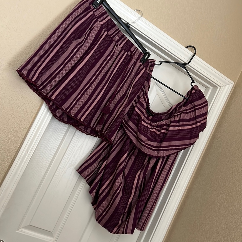 Lance Bryant off the shoulder 2 pc